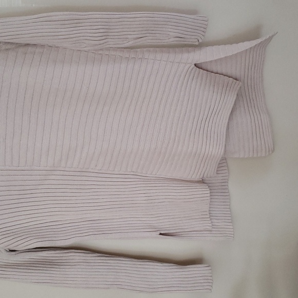 Cabi cream large ribbed sweater, double buckle back, open back womens size small - Picture 5 of 7